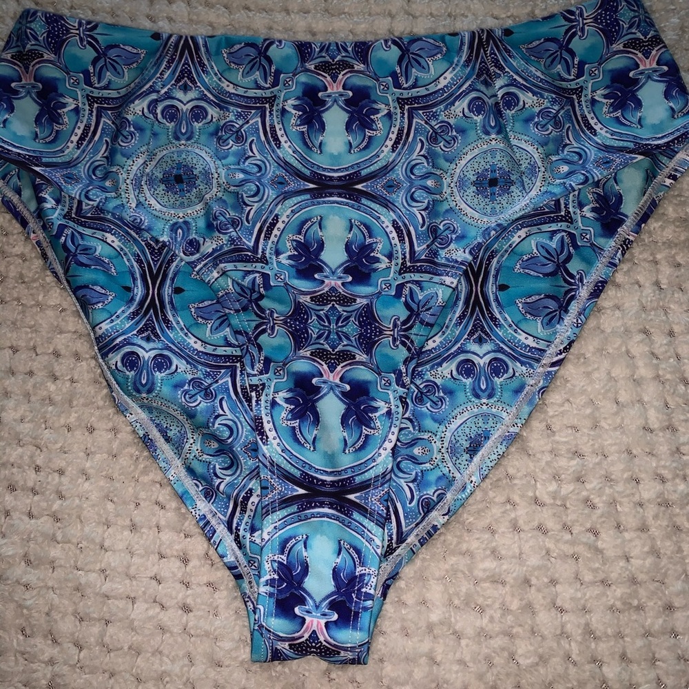 High waisted bikini bottoms